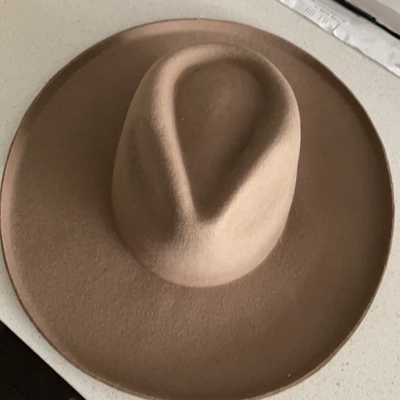 Olive & Pique Hat - Picture 2 of 12